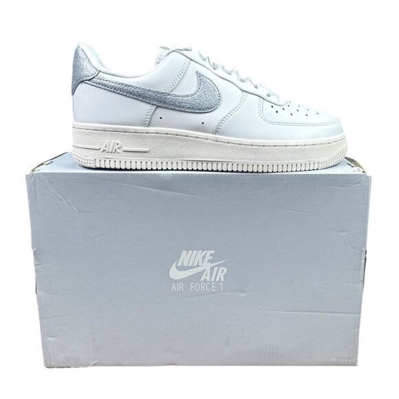 Nike Air Force 1 ‘07 ESS TRND Size 6.5 Women’s Summit White / Metallic Silver - Picture 14 of 14